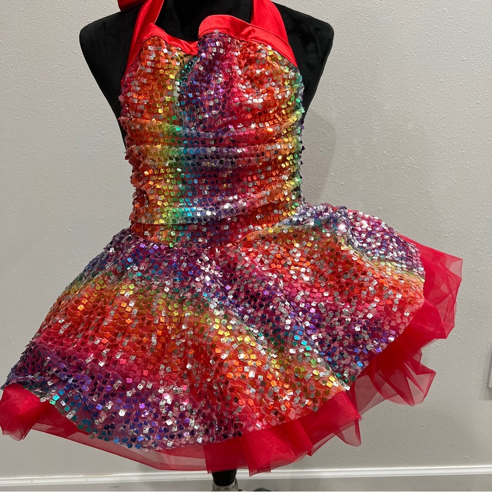 Weismann Dance  costume Size MC